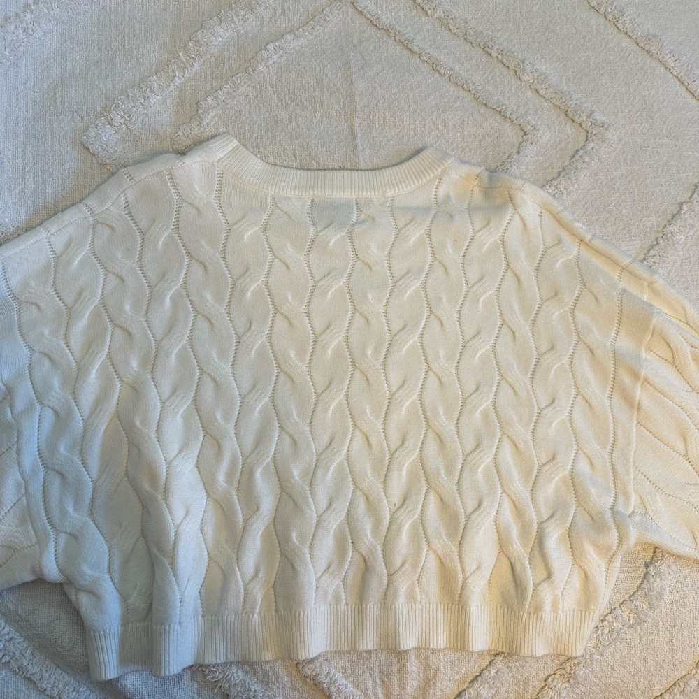 Women’s cropped sweater